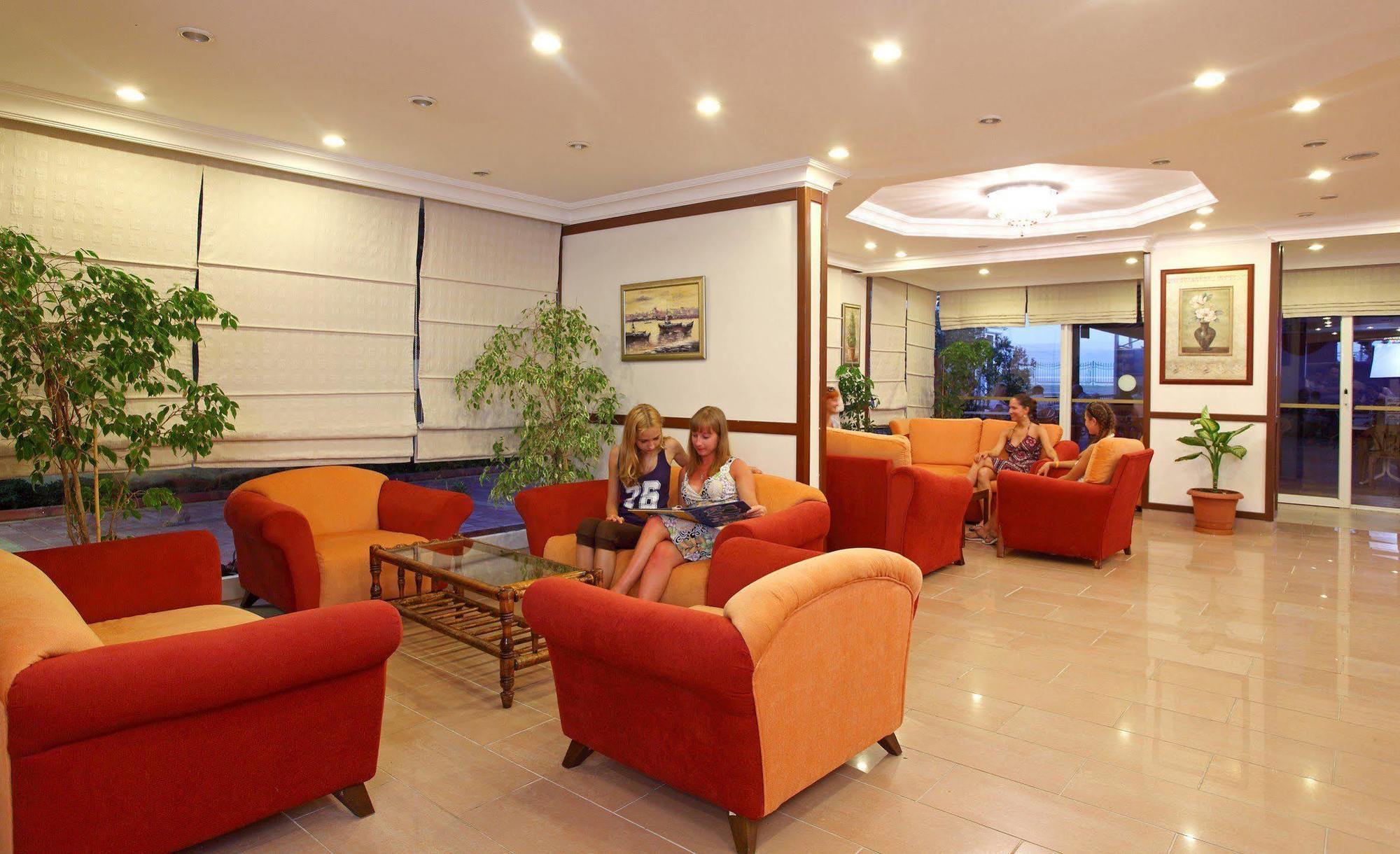 Sea Bird Beach Hotel Конаклы Экстерьер фото